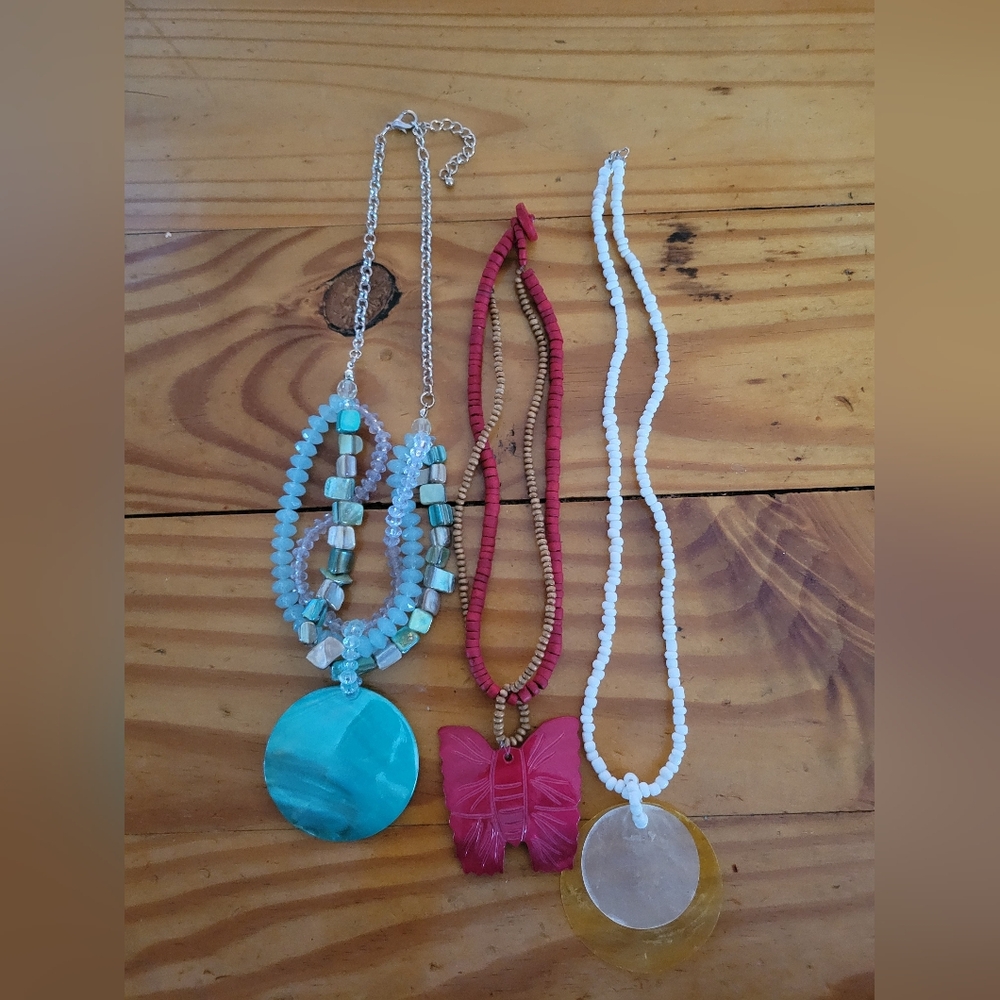 set of 3 necklaces beaded and shell yellow, pink, white, brown, blue very pretty